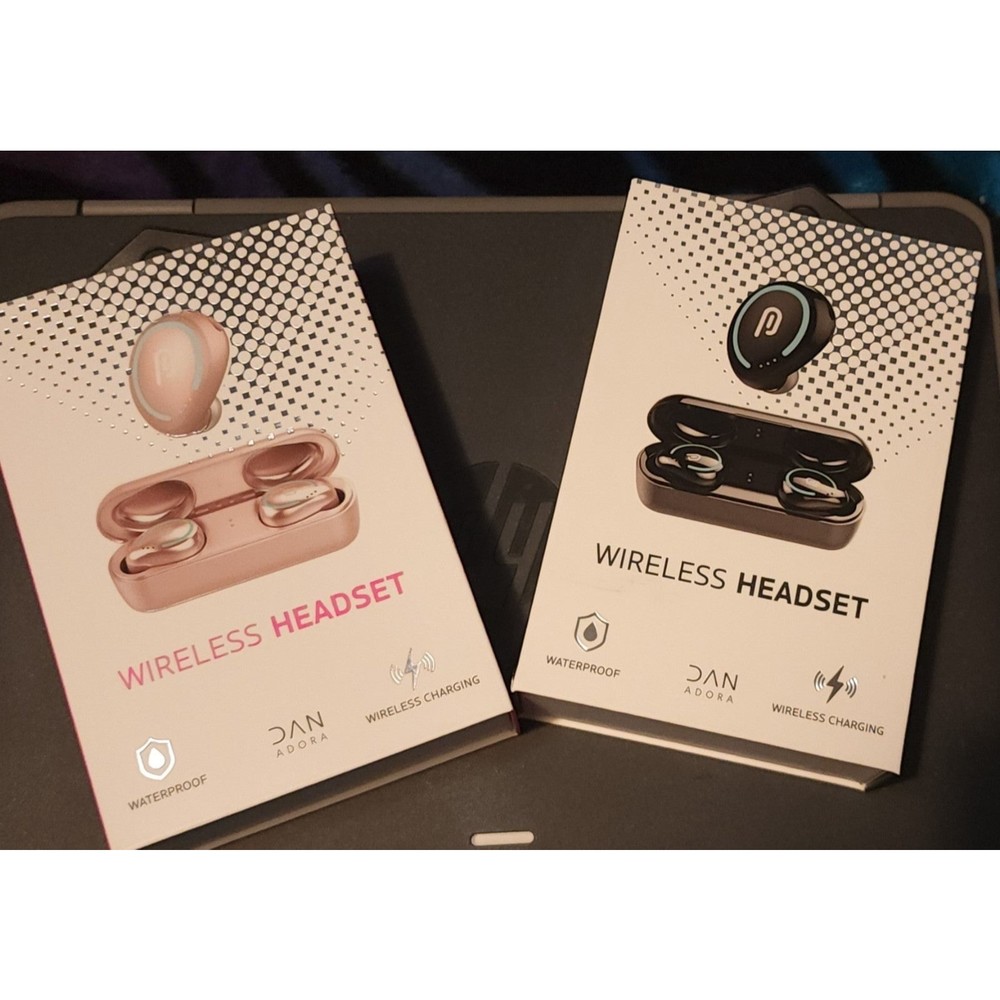 BRAND NEW DAN ADORA WIRELESS EARBUDS